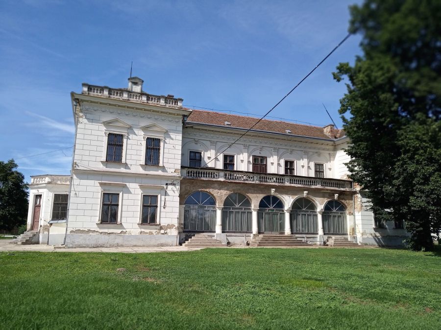 Gencsy-kastély (Balkány)
