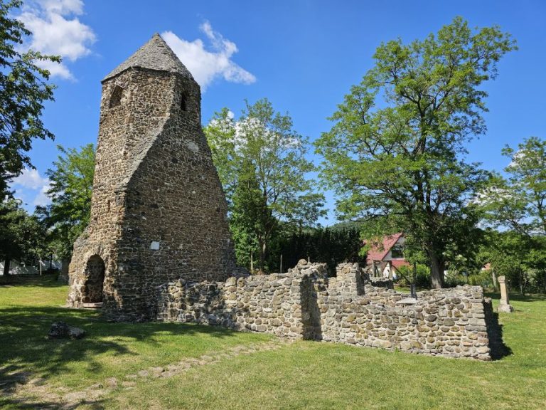 Avasi templomrom (Szigliget)